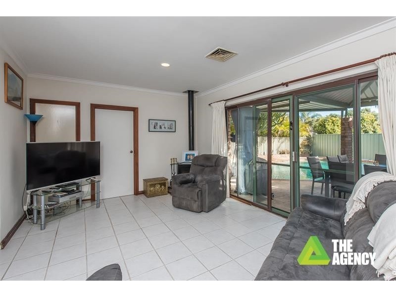 11 Vestey Court, Duncraig WA 6023