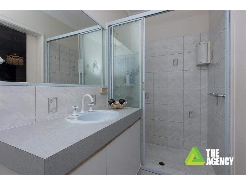 11 Vestey Court, Duncraig WA 6023