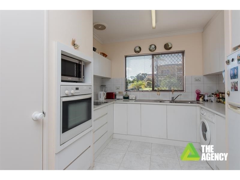 11 Vestey Court, Duncraig WA 6023