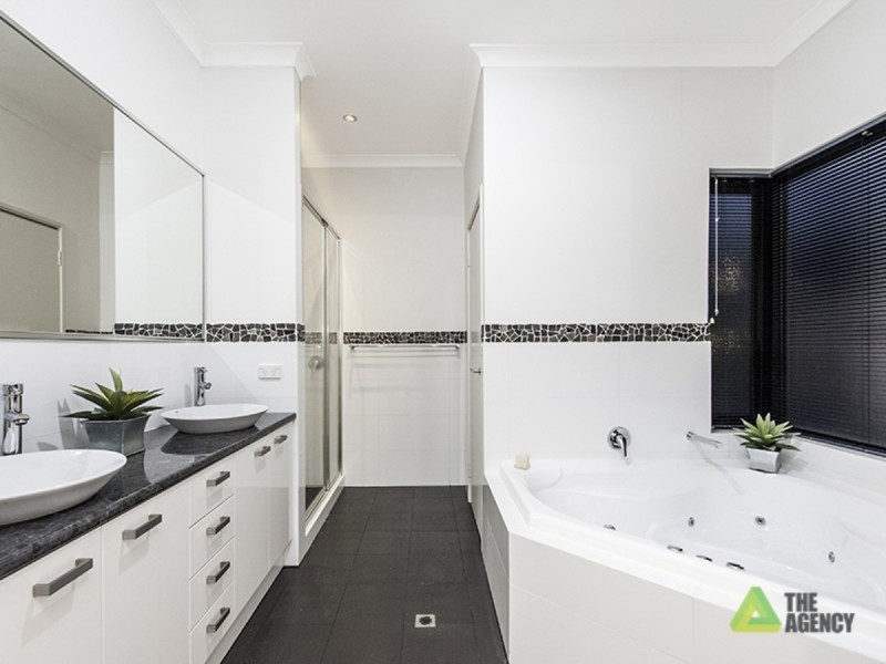 5 Kindra Way, Nollamara WA 6061