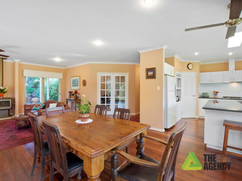 850 Jarrah Road, Mundaring WA 6073