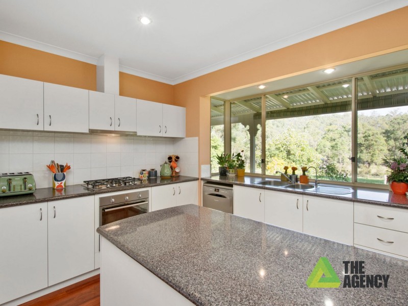 850 Jarrah Road, Mundaring WA 6073