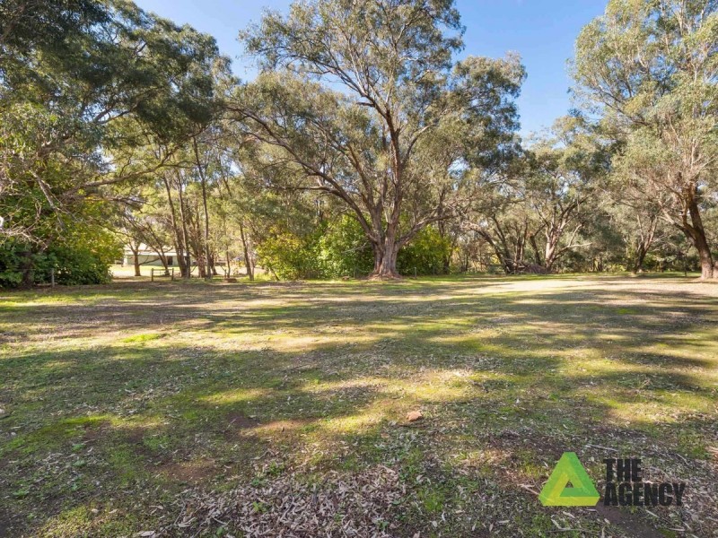 1220 Katharine Street, Helena Valley WA 6056