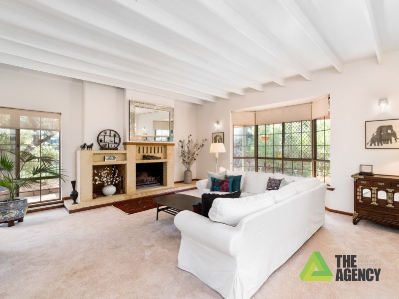 1220 Katharine Street, Helena Valley WA 6056