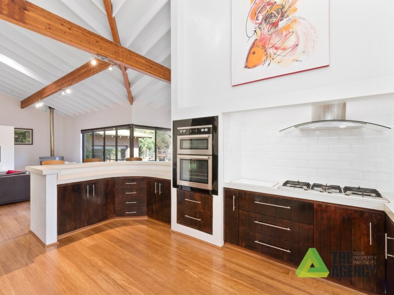 1220 Katharine Street, Helena Valley WA 6056