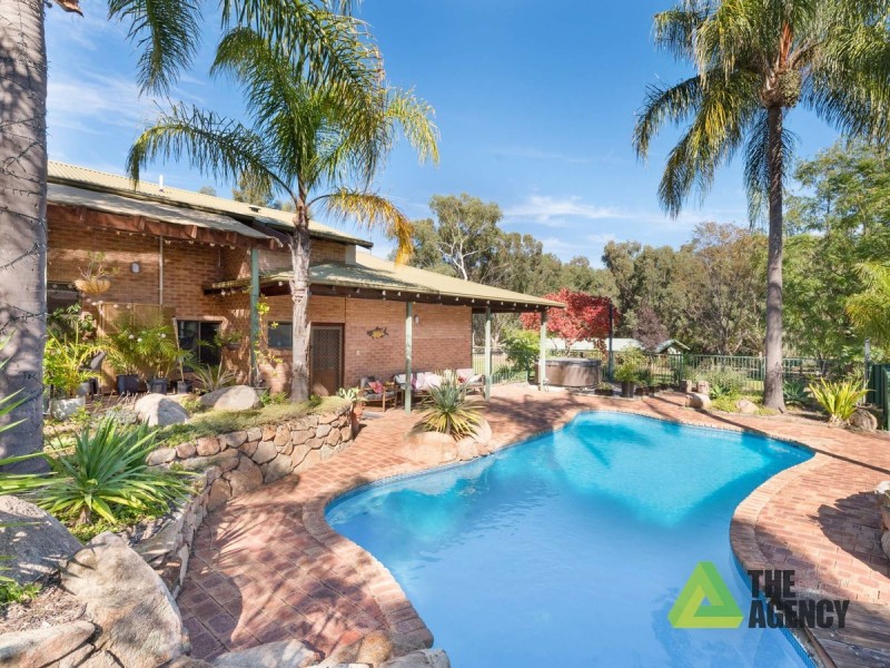 1220 Katharine Street, Helena Valley WA 6056