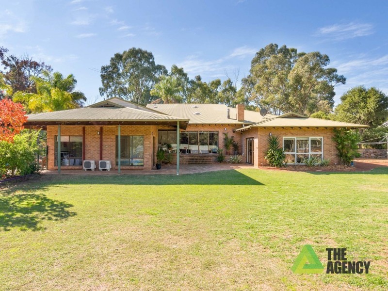 1220 Katharine Street, Helena Valley WA 6056