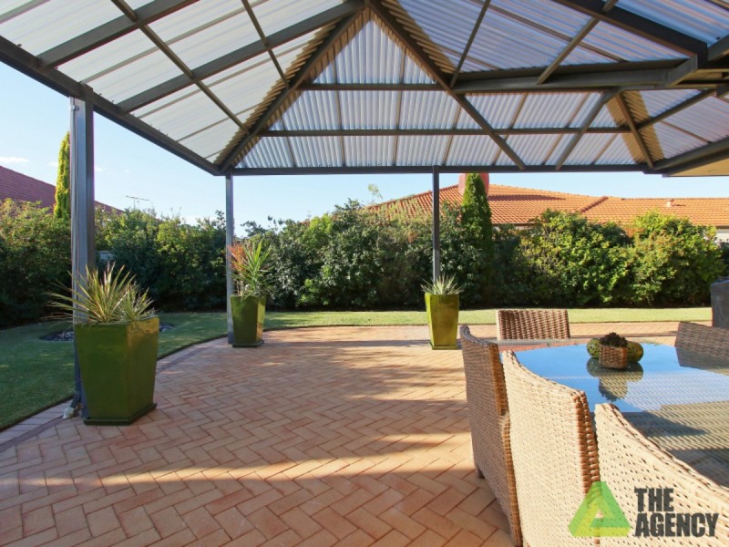 4 Sida Street, Canning Vale WA 6155