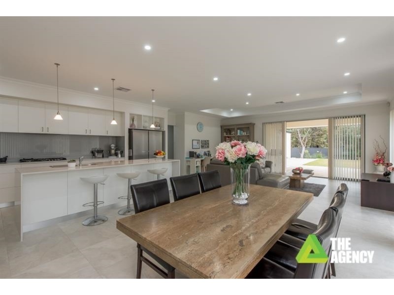 76 Wallangarra Road, Carramar WA 6031