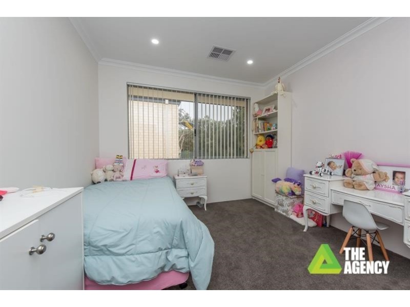 76 Wallangarra Road, Carramar WA 6031