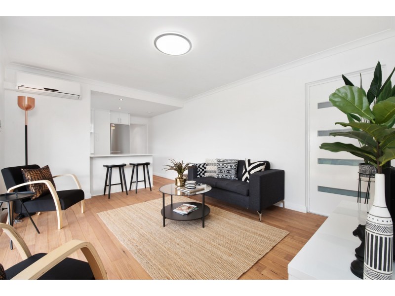 4/101 Matheson Road, Applecross WA 6153