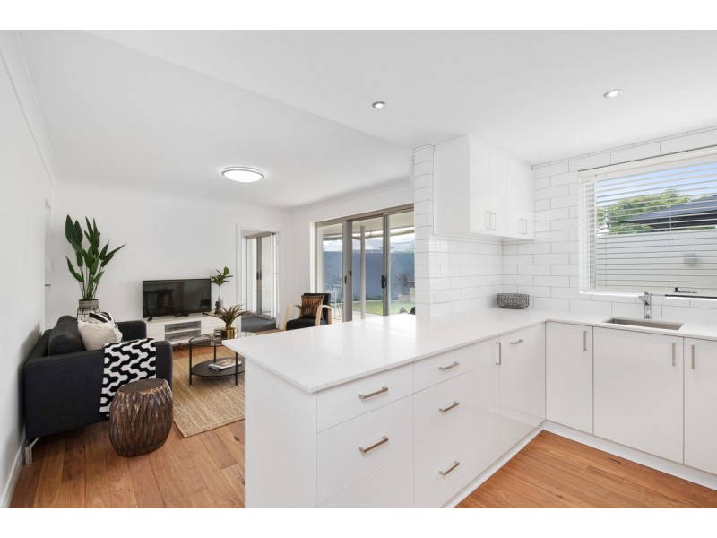 4/101 Matheson Road, Applecross WA 6153