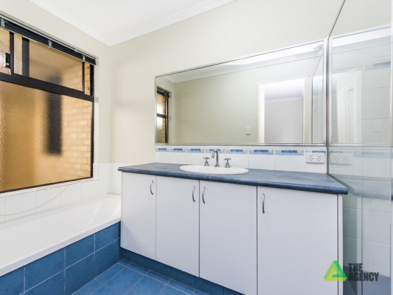 115 Beenyup Road, Atwell WA 6164