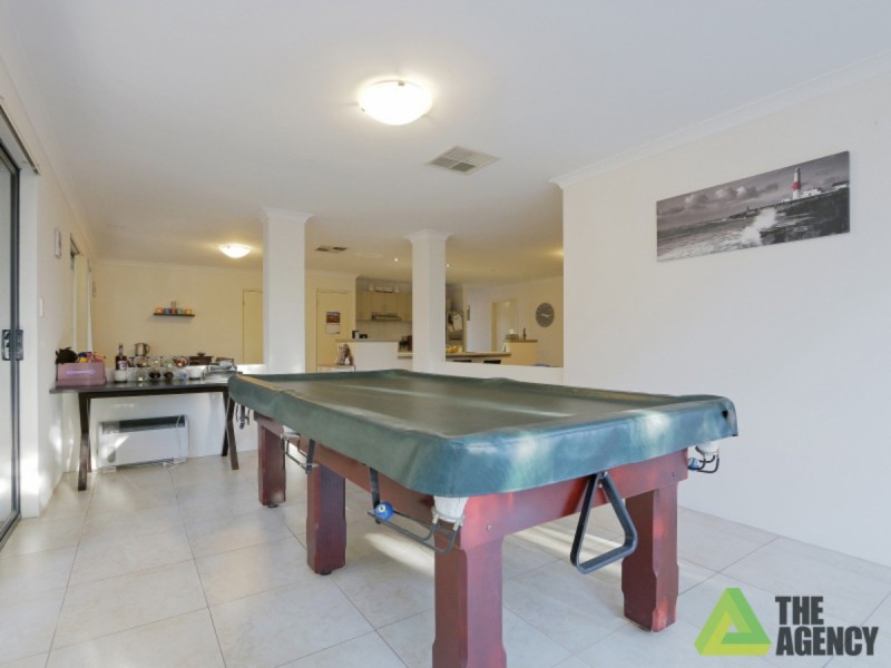 12 Miniata Way, Canning Vale WA 6155