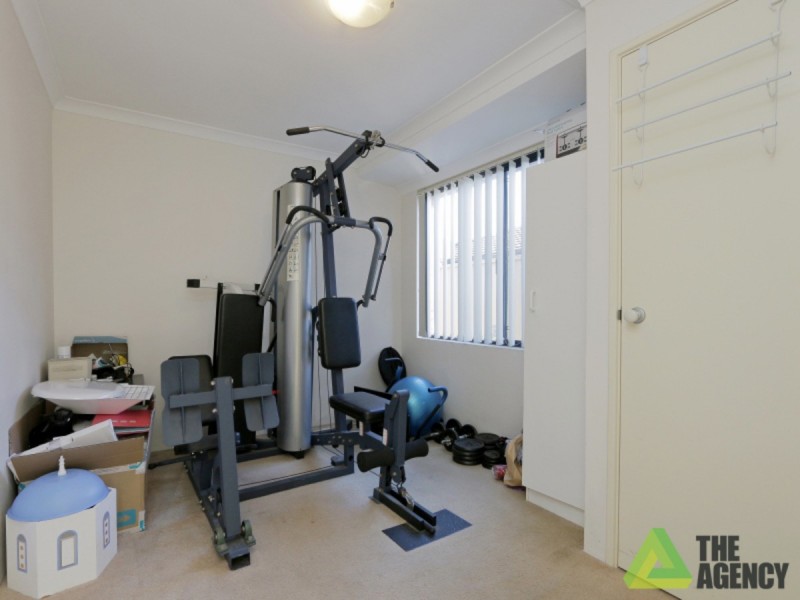 12 Miniata Way, Canning Vale WA 6155