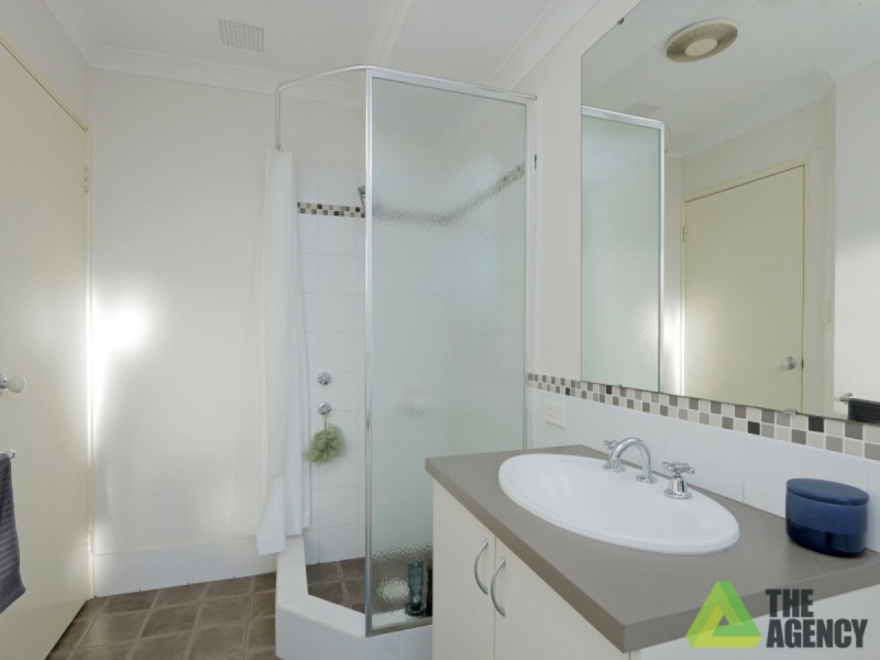 12 Miniata Way, Canning Vale WA 6155