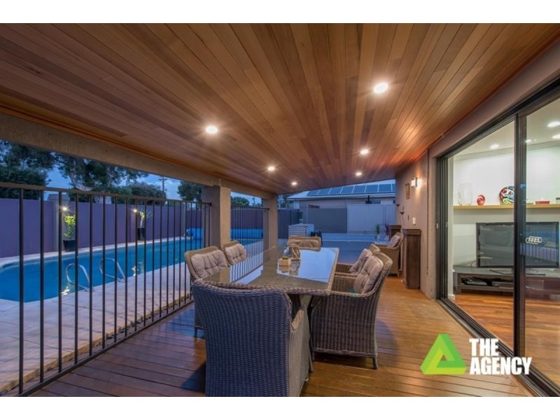 21 Acacia Way, Duncraig WA 6023