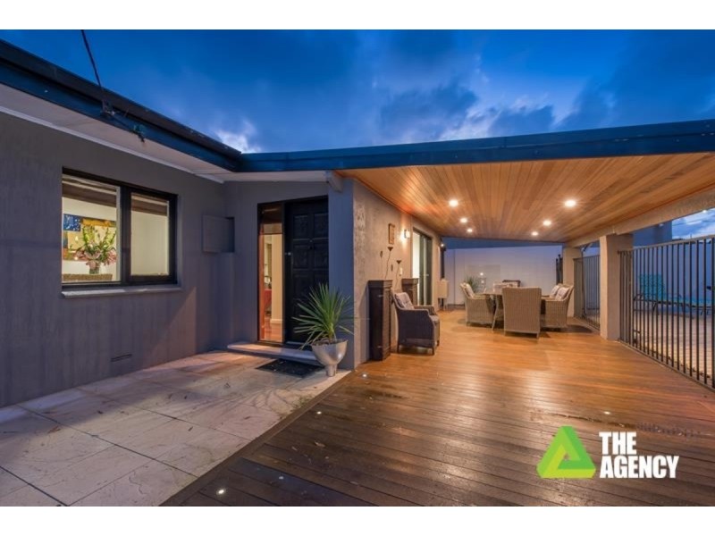 21 Acacia Way, Duncraig WA 6023