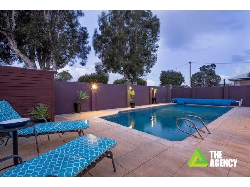 21 Acacia Way, Duncraig WA 6023