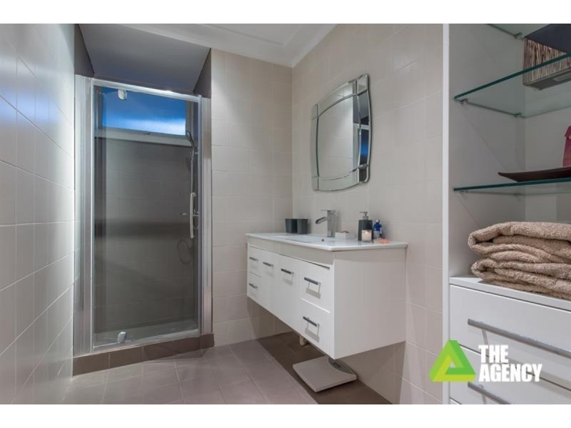 21 Acacia Way, Duncraig WA 6023