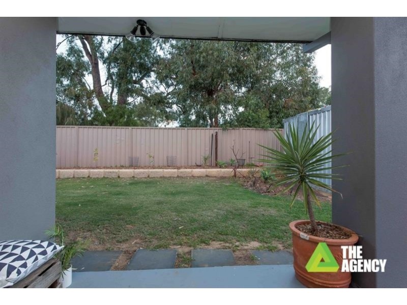 21 Acacia Way, Duncraig WA 6023