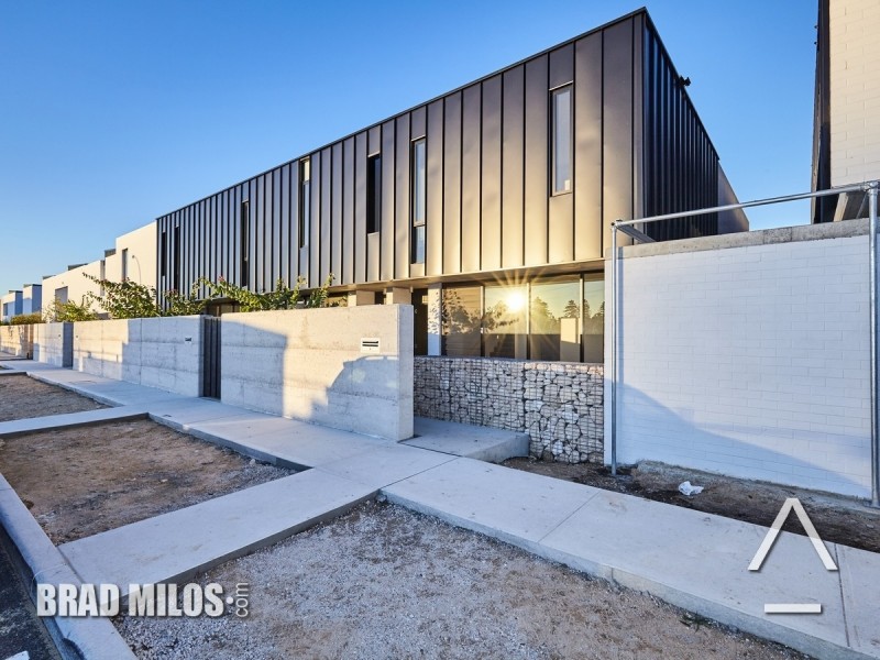 19 Rochfort Way, Fremantle WA 6160