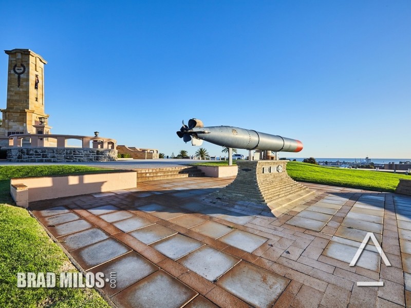 19 Rochfort Way, Fremantle WA 6160