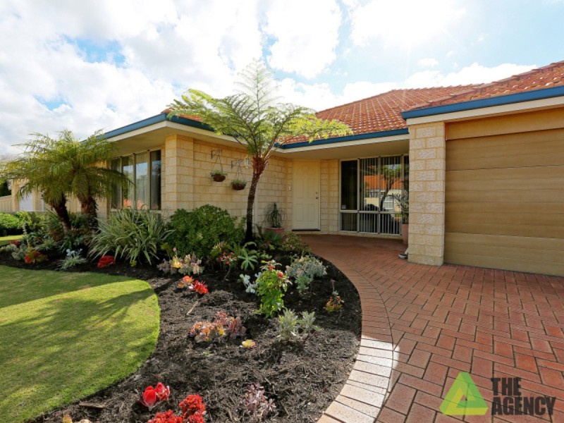 6 Dunbar Way, Canning Vale WA 6155