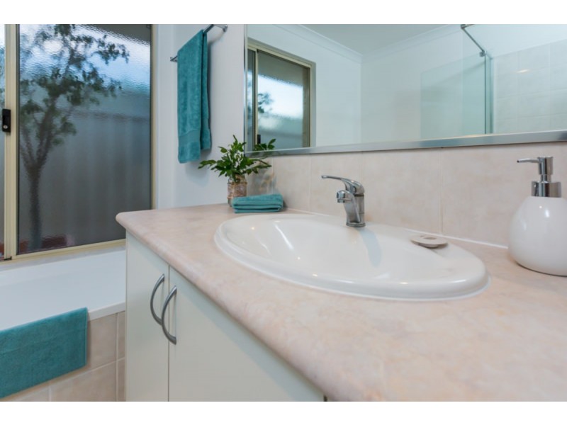 6 Dunbar Way, Canning Vale WA 6155