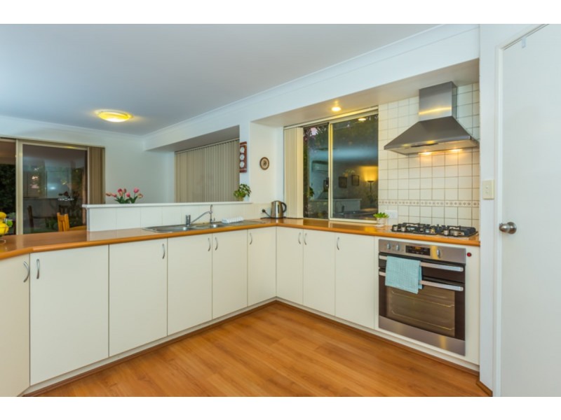 6 Dunbar Way, Canning Vale WA 6155