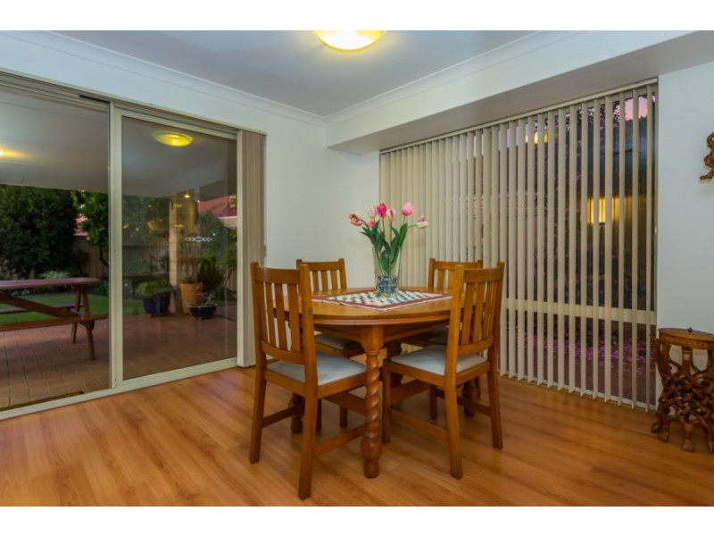 6 Dunbar Way, Canning Vale WA 6155
