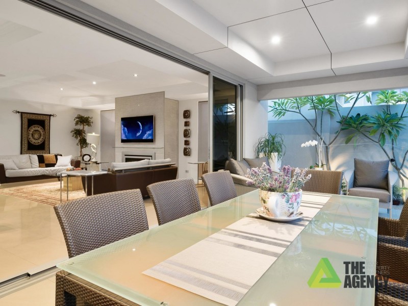 10 Waverley Street, South Perth WA 6151