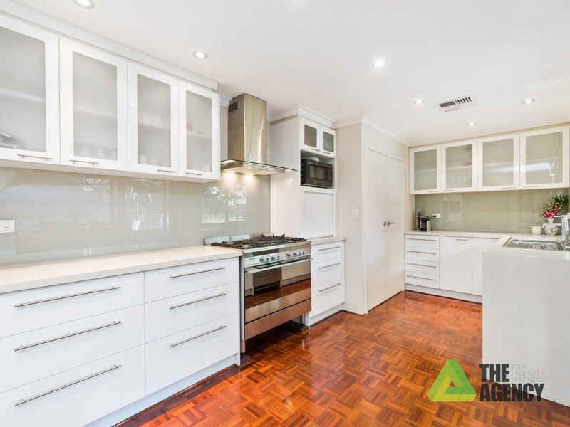 44 Fletcher Road, Lesmurdie WA 6076