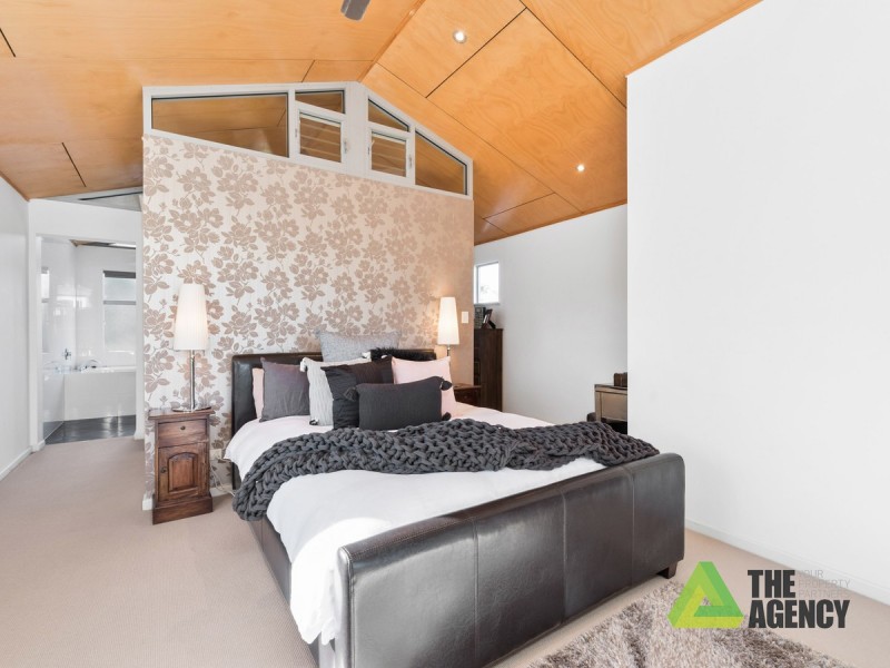 44 Fletcher Road, Lesmurdie WA 6076