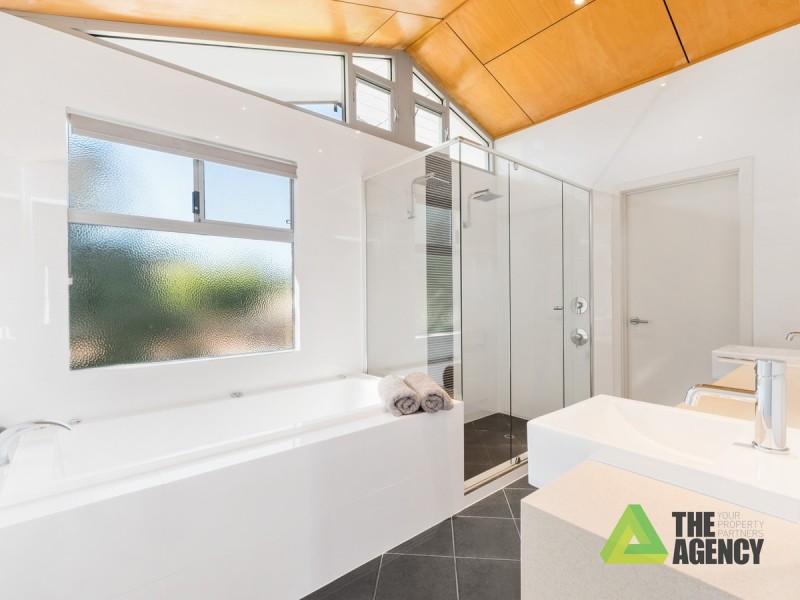 44 Fletcher Road, Lesmurdie WA 6076