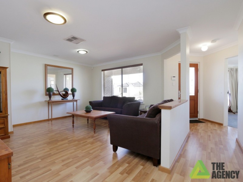 5 Cadoux Promenade, Canning Vale WA 6155