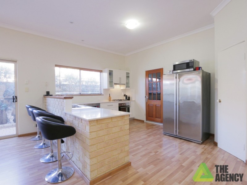 5 Cadoux Promenade, Canning Vale WA 6155