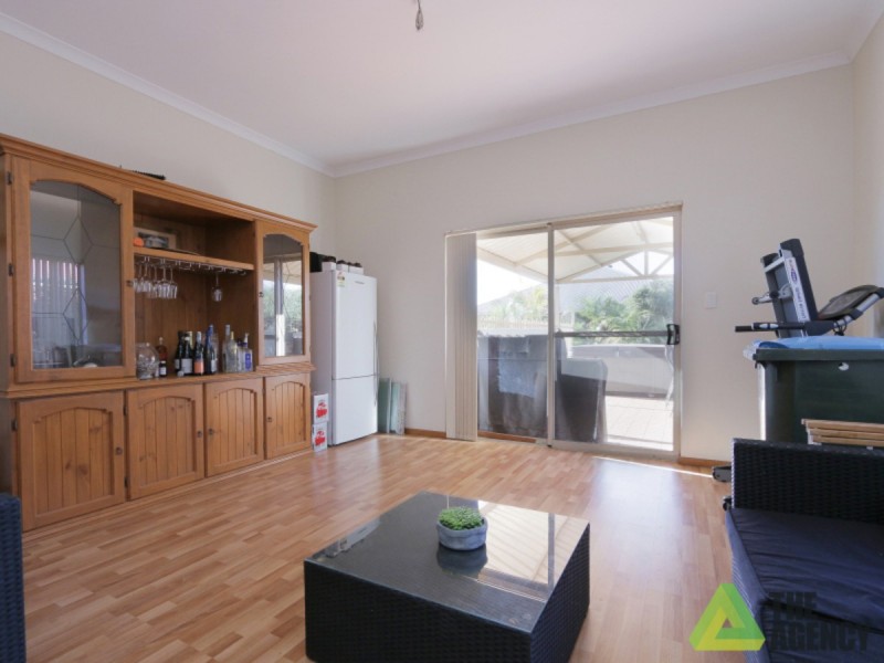 5 Cadoux Promenade, Canning Vale WA 6155