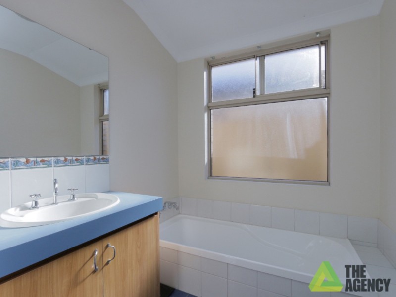 5 Cadoux Promenade, Canning Vale WA 6155