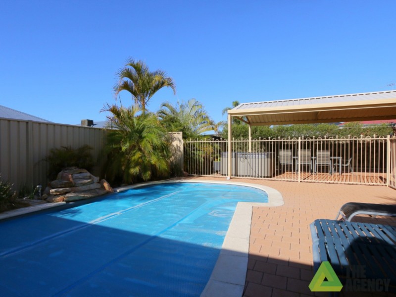 5 Cadoux Promenade, Canning Vale WA 6155
