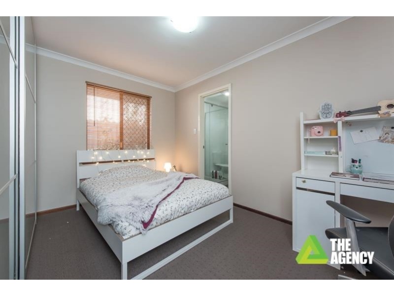 32 Castlefern Way, Duncraig WA 6023