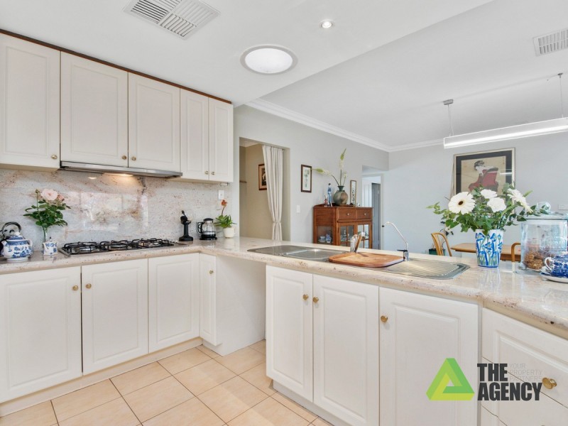 21B Weston Drive, Swan View WA 6056