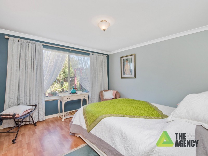21B Weston Drive, Swan View WA 6056