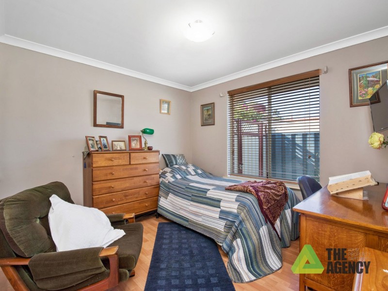 21B Weston Drive, Swan View WA 6056