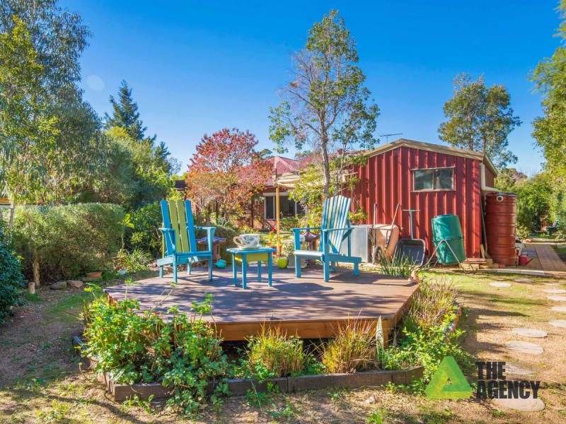 21B Weston Drive, Swan View WA 6056