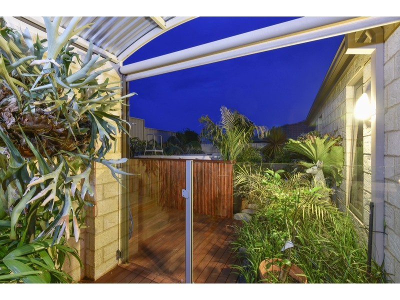 69 Greeson Parkway, Secret Harbour WA 6173