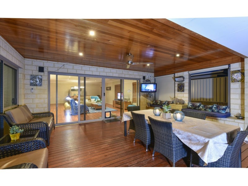 69 Greeson Parkway, Secret Harbour WA 6173