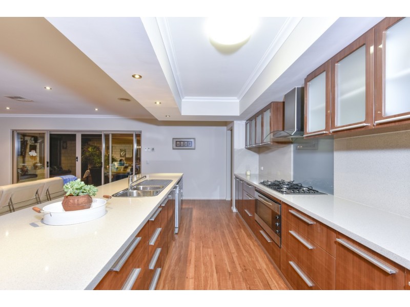 69 Greeson Parkway, Secret Harbour WA 6173