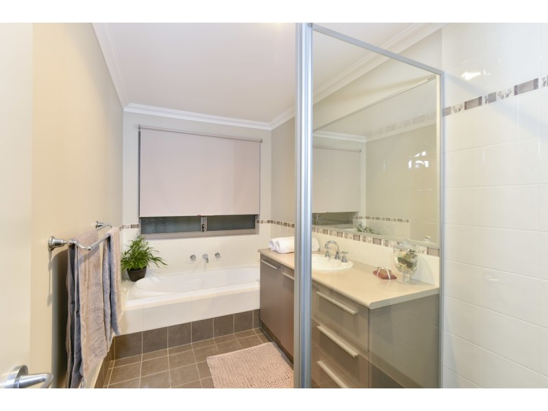 69 Greeson Parkway, Secret Harbour WA 6173