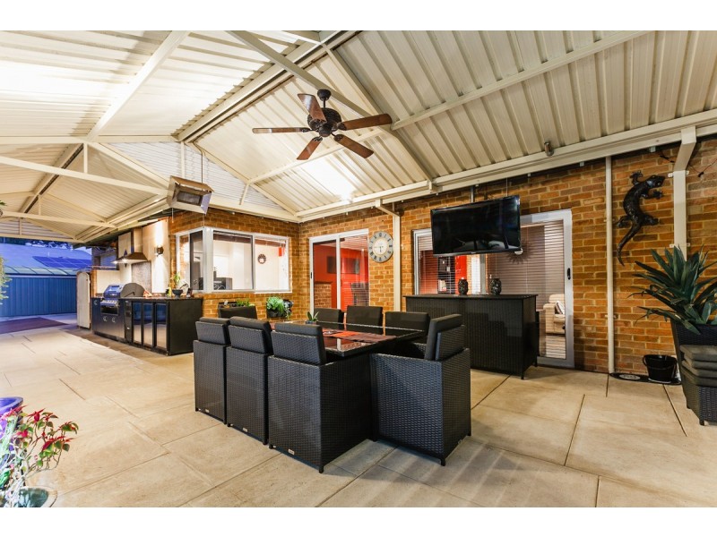 23 Victoria Circle, Greenfields WA 6210